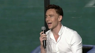 Tom Hiddleston (Avengers) & Zac Levi "Conversations for a Cause" | Nerd HQ 2013