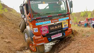 Giant 8x8 Truck Bends its Full Body During Extreme Off-Roading - Truck Trial