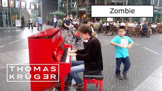 Thomas Krüger – „Zombie“ (The Cranberries) at Potsdamer Platz Berlin