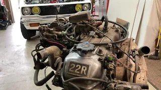 Swapping out the Toyota 20R engine for a 22R. 1977 Toyota Hilux/Pickup/Chinook