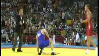 2008 Olympic Games greeco-roman wrestling Mikhalovich Oleg (BLR) - Melyoshin (KAZ).wmv