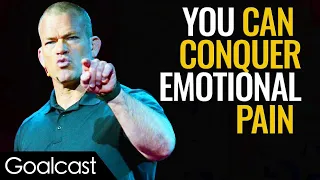 WHEN IT HURTS, Push Past The Pain To ACHIEVE GREATNESS! | Jocko Willink