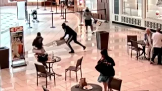 Video shows moments gunfire erupted in Aventura Mall earlier this year