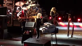 Fleetwood Mac _Say You Love Me_ Christine McVie at Leeds First Direct Arena 2015