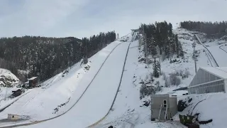 FINE SKI JUMPING VIKERSUND 290,5 M.