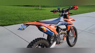 FMF Factory 4.1 on a 22 KTM 500 exc-f, and tacomoto.co tidy tail.