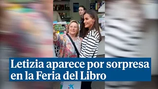 La Reina Letizia aparece por sorpresa en la Feria del Libro de Madrid