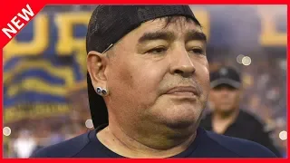 Tochter beschämt: Kickerlegende Maradona zeigt nackten Po