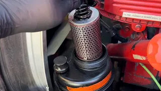 How to flash oil in a power steering system.Volvo VNL kenworth Piterbilt international Freightliner