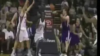 Omri Casspi highlights with the Kings.wmv