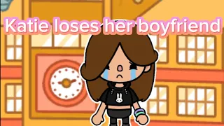 Katie loses her boyfriend :( || tocalife world|| with voice 🔊