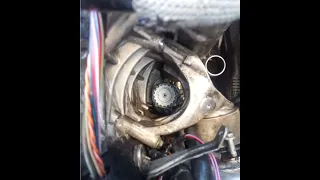 TOUAREG v10 TDI, power steering pump and /or AC compressor replace without removing engine. Part 2