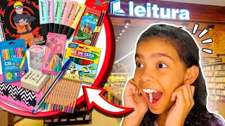 COMPRANDO MEU MATERIAL ESCOLAR 2023 NA LIVRARIA LEITURA!! | Marianna Joy