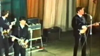 The Beatles-She Loves You(live in Manchester 63')