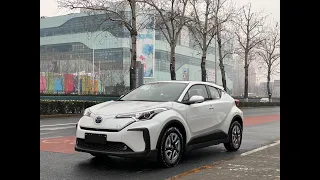 Огляд на електричну Toyota C-HR EV