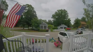 Man Runs And Crashes Into Chair After Getting Scared By Bees - 1134895