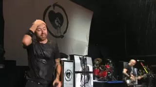 Rise Against - Give It All [live at Rock am Ring 2010]