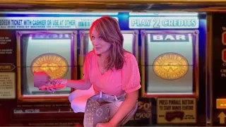 Vegas Slot Machine Adventure: Pinball, Super Times Pay, and Double Strike Wins! | Staceysslots.com