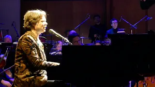 Rufus Wainwright & Brussels Philharmonic - Going to a Town - Utrecht 17-3-24