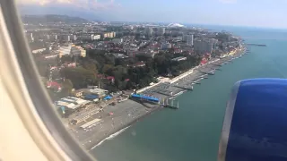 Посадка в аэропорту Адлера. Boeing 777 "Трансаэро". (Landing in Sochi, Boeing 777)