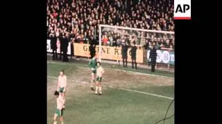 SYND 26 2 78 NORWICH AND NOTTINGHAM FOREST DRAW 3-3 IN NORWICH