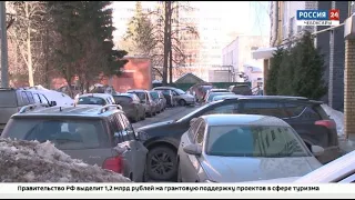 Жильцы домов в центре Чебоксар жалуются на постоянный поток машин во дворах