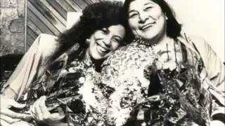 Eu só peço a Deus (Sólo le pido a Dios) - Mercedes Sosa e Beth Carvalho