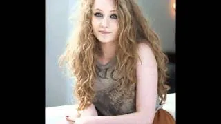 Janet Devlin- Can't Help Falling In Love