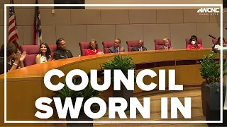 Charlotte City Council: Swears in new members, appoints mayor pro tem