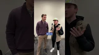 Eli Manning likes to sing WHAT? 🎤🕺