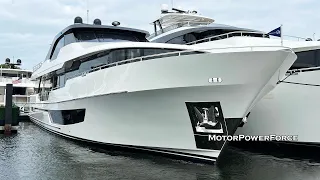 Ocean Alexander 32L 2024 Yacht Tour