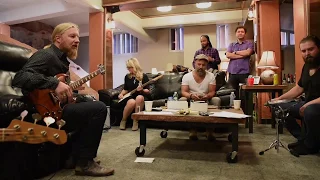 Tedeschi Trucks Band - Down Along The Cove (with John Bell)