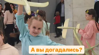 Загадка для папы! Карина в своём репертуаре! 😁📚А папа не сдаётся💪