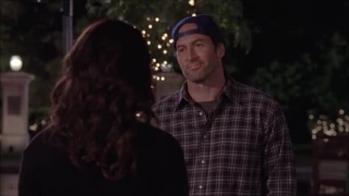 Luke & Lorelai kiss 721