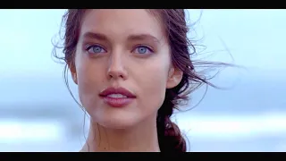 Elle Était Si Jolie  - Alain Barrière • Elvis Phương • Don Hồ  |  Emily DiDonato