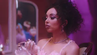All Jade Thirlwall's cameos in 'Mirror Mirror' by KAMMILLE