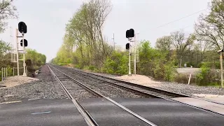 3 trains meet at Holloway road in holland Ohio