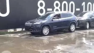 Jeep Cherokee. Паралельная парковка.