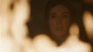 game of thrones melisandre ignites flames 'battle of winterfell' season 8 episode 3 -  2020 - 1