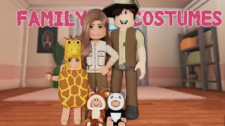 TRYING ON FAMILY HALLOWEEN COSTUMES | Bloxburg Family