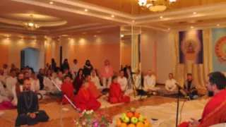 Ом Намах Шивая ||  Бхаджан в исполнении русскоязычных индуистов линии Свами Вишнудевананда Гири