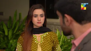 Is Tarha Yahan...| Best Moment | #WafaBeMol | #HUMTV Drama