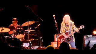 Nancy Wilson (@nancywilsonofheart7459) performing "Barracuda" live (7/16/2022)