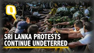 Sri Lanka Crisis | Thousands of Students Mob PM Mahinda Rajapaksa's House Over Economic Crisis