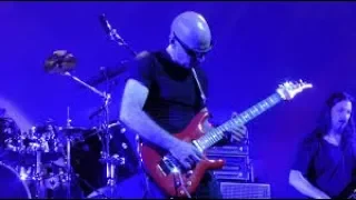 Joe Satriani Live.