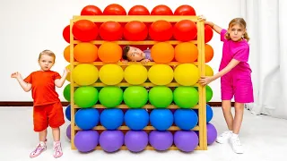 Farbenfrohe 🌈 Würfel-🎲 und Ballons-🎈 Herausforderung für Vania und Mania| Vergnügliche für Kinder