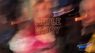 Karolina Lizer & Zee Krayski - Simple Story
