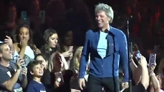 Bon Jovi Bed of Roses Jon in the audience Atlanta 2018