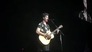 Fallin' all in you-Shawn Mendes-live