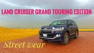 2019 Toyota Land Cruiser Grand Touring: Urban Traveller